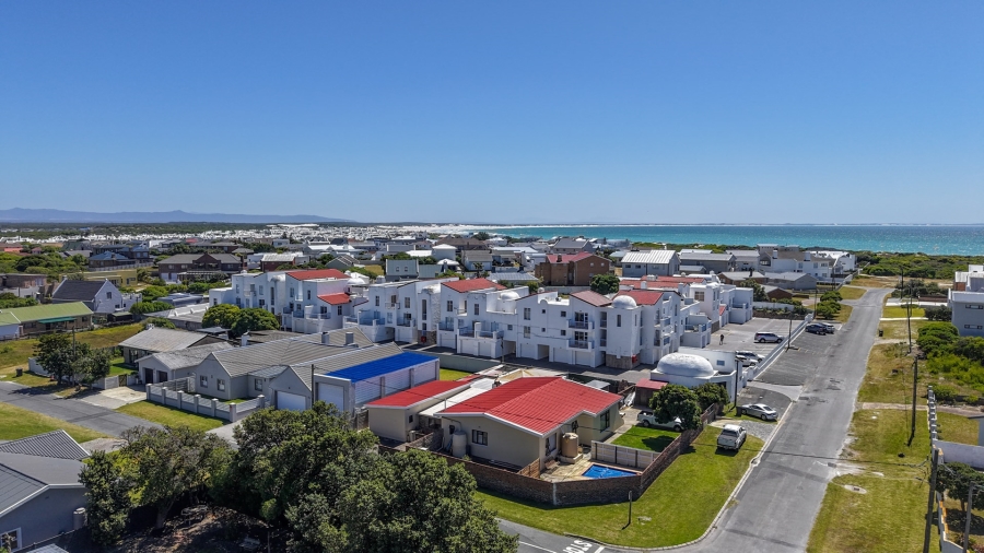 3 Bedroom Property for Sale in Struisbaai Western Cape